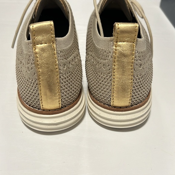 Cole Haan Woman’s OG WNG Oxfords Size 8.5 - Picture 3 of 5